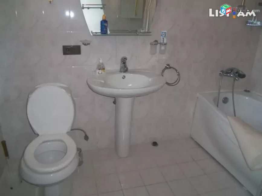 Կոդ 73106  Բաղրամյան, Սոսե փողոց 3 սենյակ, 3 սանհանգույց