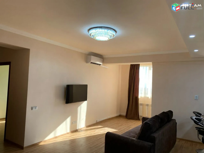 Կոդ 73108  Խորենացու փողոց  3 սենյակ նորակառույց