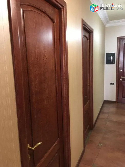 Կոդ 73122  Վարդանանց փողոց 3 սենյակ,  2 սանհանգույց 