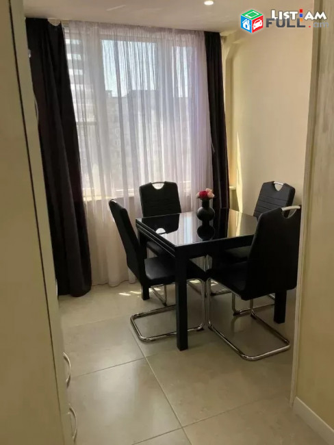 Կոդ 73135  Վաղարշյան փողոց 4 սենյականոց բն 