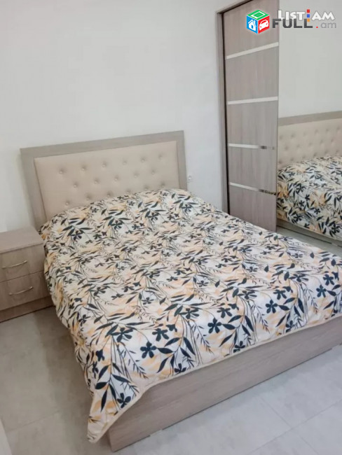 Կոդ 73137 Կոմիտասի պողոտա 4 սենյականոց բն, 2 սանհանգույց 