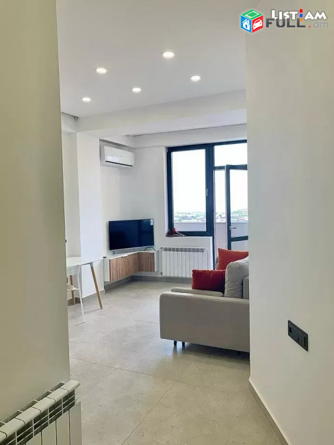 Կոդ 73142  Ձորափի փողոց 3 սենյականոց բն 2 սանհանգույց