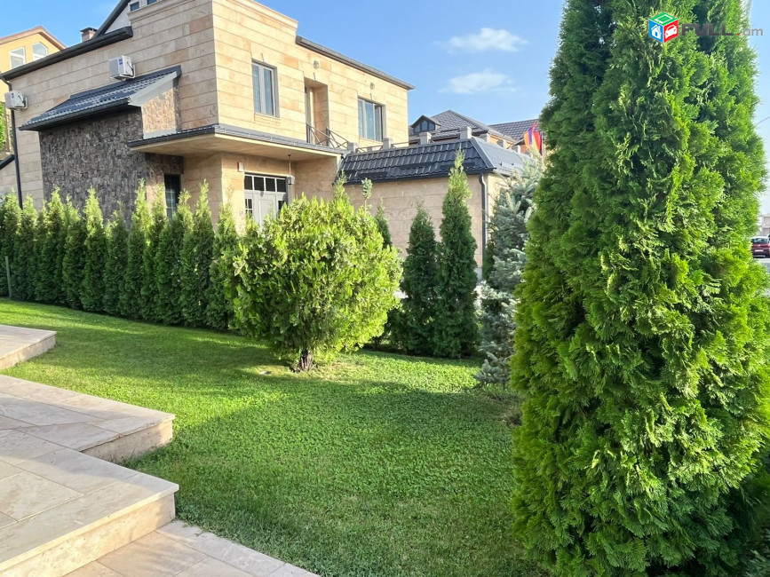 Կոդ 73205   Երկու հարկանի քարե տուն, Վահագնի Թաղամաս Աջափնյակում, 650 ք.մ., 3+ սանհանգույց,