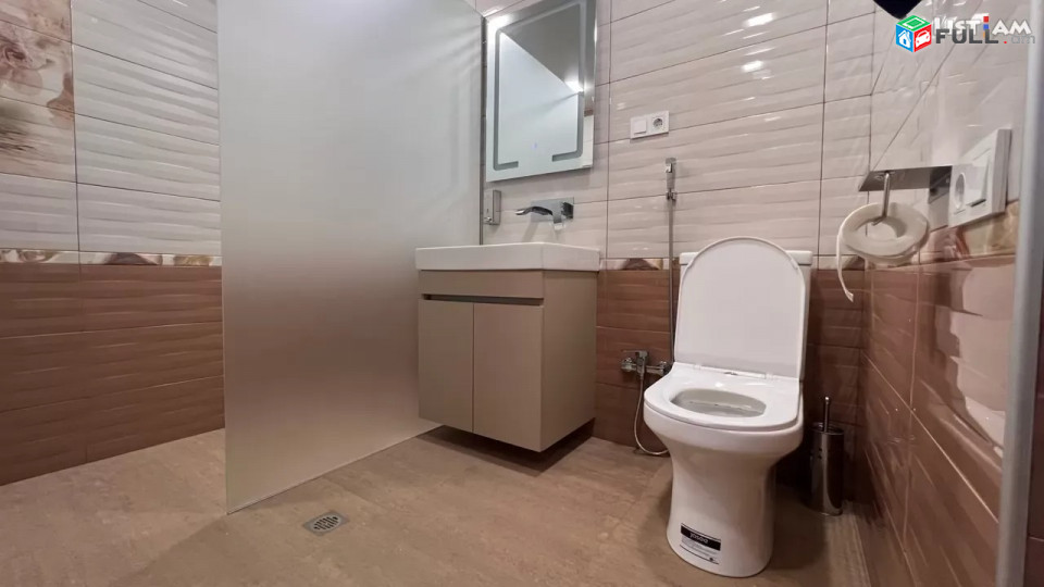 Կոդ 73211  Չարենցի փողոց 2 սենյականոց բն 