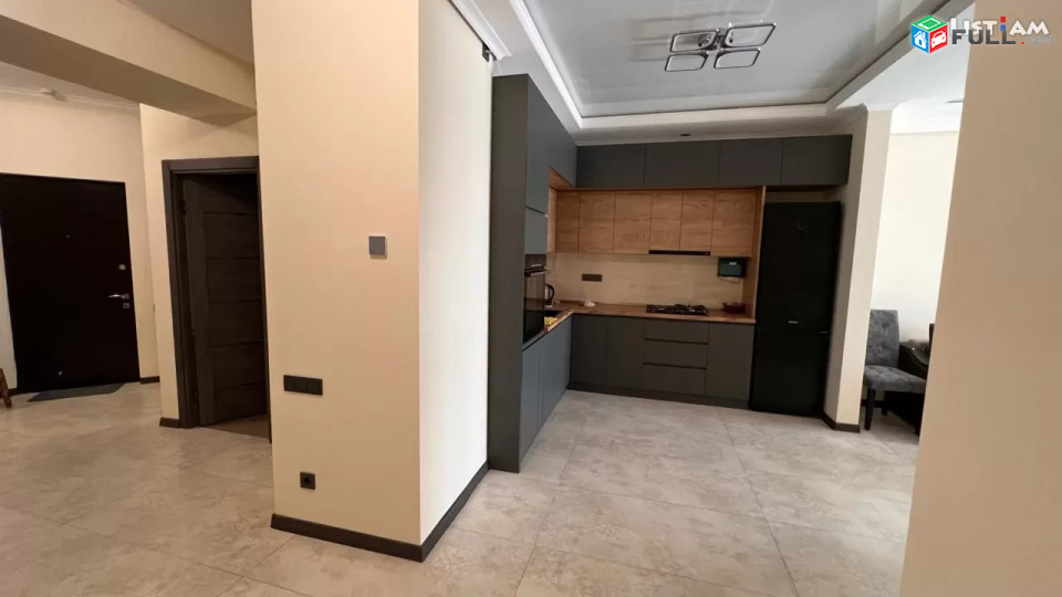 Կոդ 73211  Չարենցի փողոց 2 սենյականոց բն 