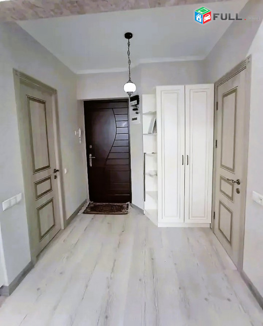 Կոդ 73266  Բուզանդի փողոց 4 սենյականոց բն 2 սանհանգույց 