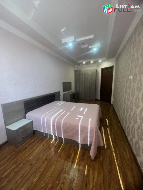 Կոդ 3718  Խորենացու փողոց 4 սենյակ 2 սանհանգույց