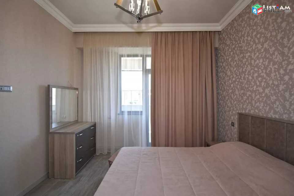 Կոդ 3739  Կոմիտասի պողոտա 3 սենյակ 2 սանհանգույց, Վաղարշյան խաչ,