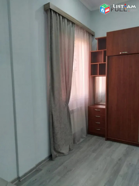 Կոդ 37373  Ադոնց փողոց 3 սենյակ