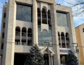 Ալեք Մանուկյան 5 սենյակ 300 քմ հարկ 5/6 Նորակառույց 