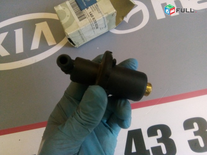 PECHERI KRANIK Mercedes-Benz S-Klasse W140 1992 - 1998 A1408300284 1408300284