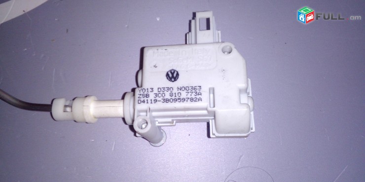Benzabaki Krishki Zamok Audi Q7 2005-2015, Audi A6 C6 2005-2011 3B0959782A