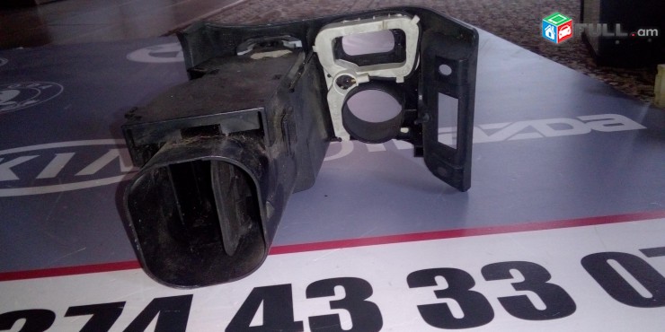 Pecheri luyseri blok Mercedes W202 W210 W208 S210 2108302054