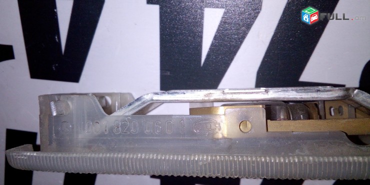 Saloni luys plafon hetevi MERCEDES BENZ W124 E-KLASSE  0018200601