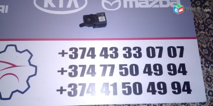 Мотор привода заслонок отопителя Шевроле Авео Chevrolet Aveo седан 45261400