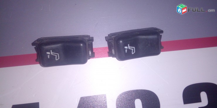 Sidelnikneri padgalovniki knopka ORIGINAL  Mercedes W124 E Klasse W124 1248214751 124 821 47 51 
