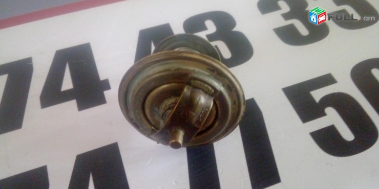 TERMOSTAT տերմոստատ VW GOLF I II III IV POLO PASSAT SHARAN 056121113D օրգինալ օգտագործված