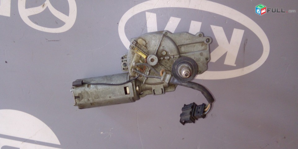 BAGAJNIKI MATORCHIK  Volkswagen Golf III 1996 Original