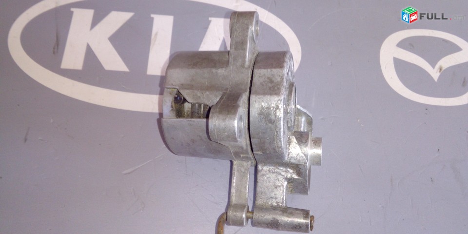 matori remeni natijitel natyajnoy VW Golf 3 4  032145299C 