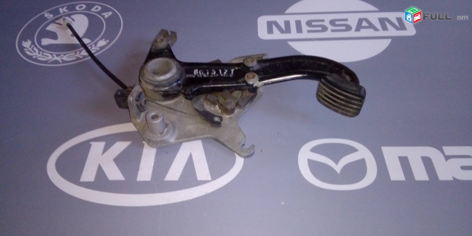 Tormuzi pedal mexanikakan տոռմուզի պեդալ ռուչնոյ Mercedes W124 W202 W140 kod 1244270701 124 427 07 01 