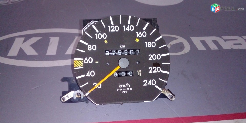 արագության պլատա կիլոմետրաժ  SpIdometer  Mercedes-Benz E-Klasse W124  KOD 81117702 1245423065