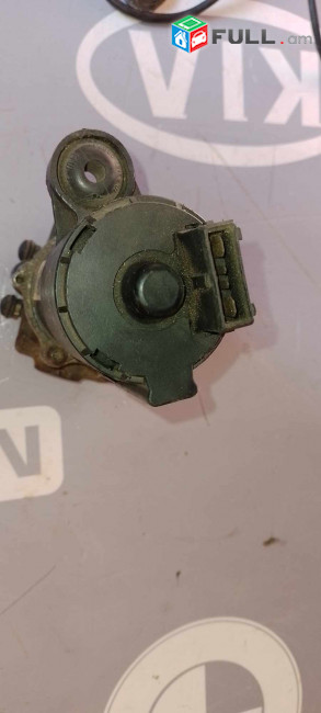 ABS բլոկ VW Volkswagen Golf 3 III Vento Seat Toledo ATE 10044707243 10.0447-0724.3 10 0447 0724 3