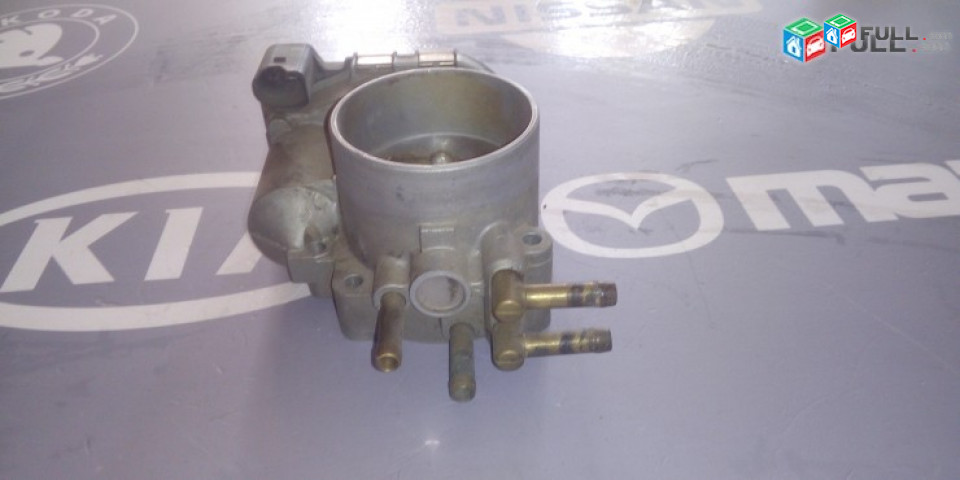  Volkswagen Passat Audi A4 A6 Avant  2,4л  2.8  Audi A4 B5 Audi A6 C5 Audi A8 D2 Skoda Superb 2.8 V6 BOSCH 0 280 750 030, 0280750030, 078 133 062 B, 078133062B DROSELNI ZASLIONKA Дроссельная заслонка