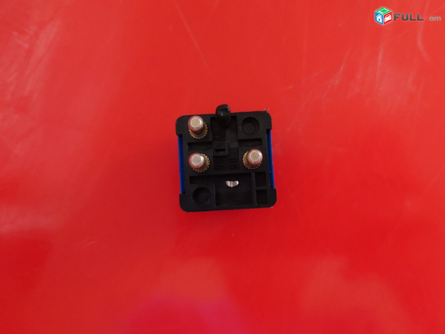 ռելե Mercedes-Benz W140 S500  C W202 W210 0015429919 HELLA 4RA00412203