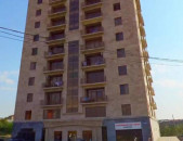 Տրվում է միայն օրավարձով Բագրևանդ 4/3, Պաշտ. Նախարարության հարևանությամբ, նորակառույց էլիտար շենքում: