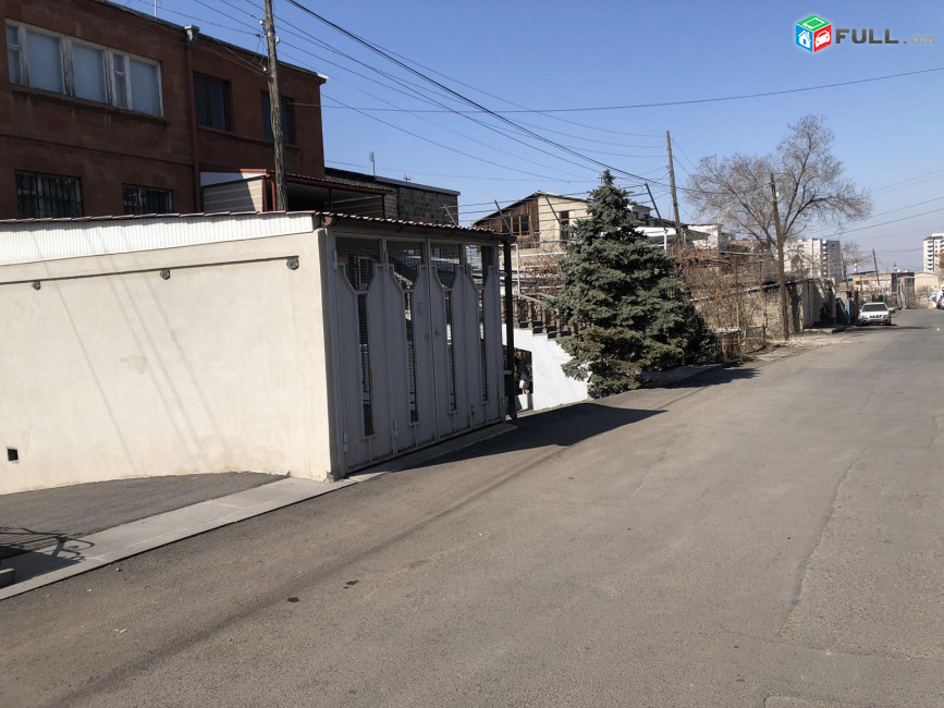 Երևան, Քանաքեռ-Զեյթուն Մ. Ավետիսյան 2-րդ փողոց 58  տուն ընդհանուր քմ 402.15 քմ տան մակերեսը 155.7 ավտոտնակ 18.7 , օժանդակ շինություն 8քմ, կաթսայատուն 4.2քմ 