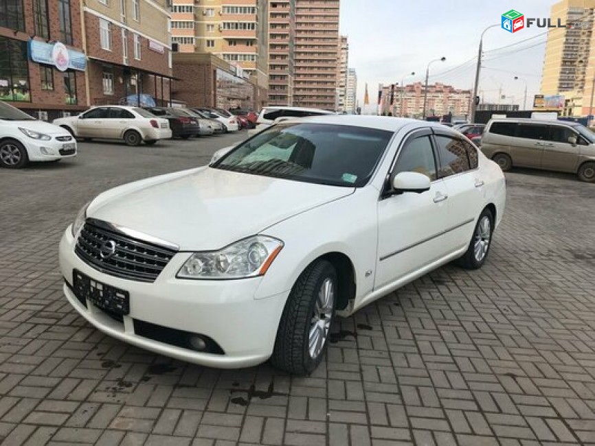Nissan Fuga  