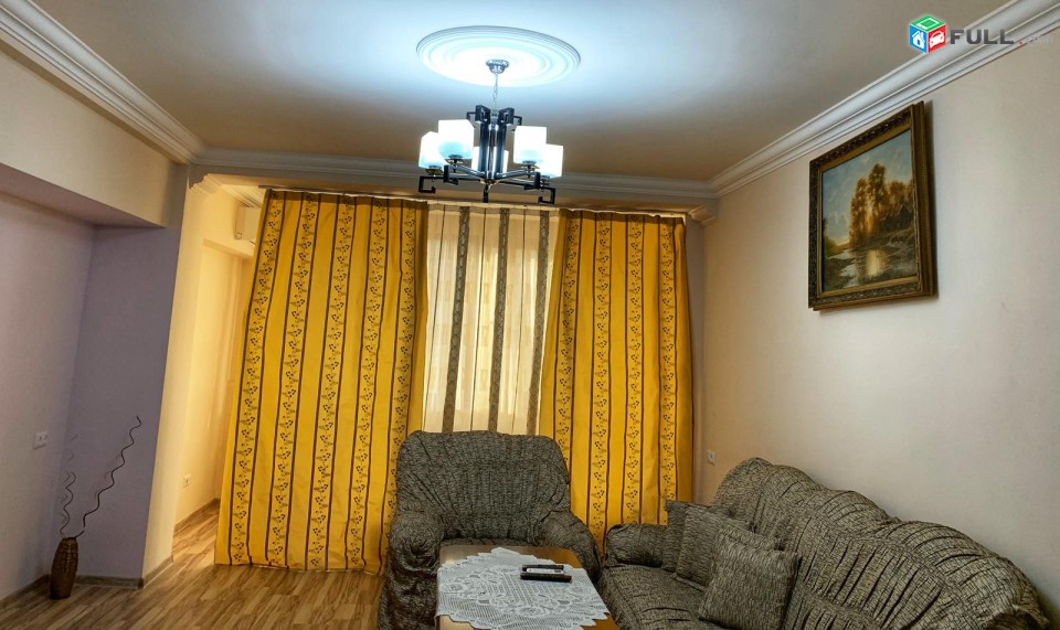 Oravardzov 2+1 senyak Baxramyan Operayi mot