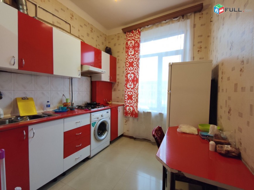 oravarcov bnakaran ajapnyak kayzeri mot Հանրապետական հիվանդանոցի մոտ