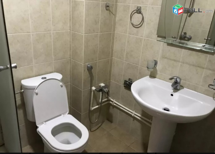 Amsavardzov 3 sen bn Koxbaci pox. Erkarajamket