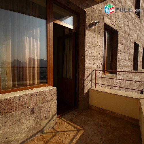 2 senyak, Kentron, Mashtoci poxota, modern & luxe apartment