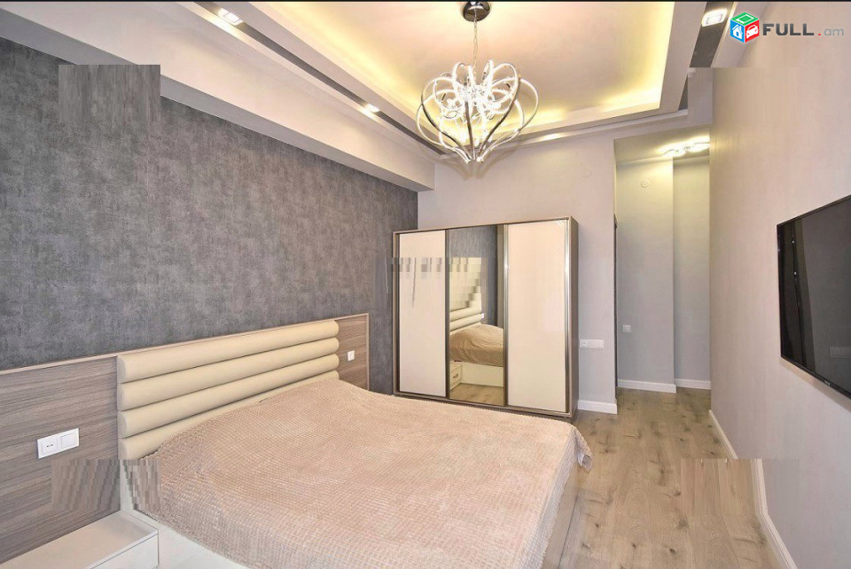 Մոդեռն բնակարան, 4 սենյակ, Կենտրոն, Եկմալյան փողոց