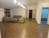 Գեղեցիկ բնակարան, 4 սենյակ , Կենտրոն, Տերյան փողոց