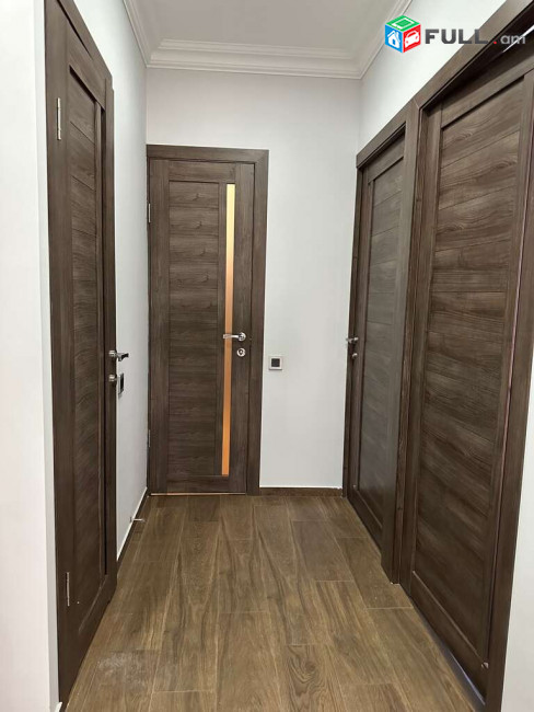 3 սենյականոց բնակարան Հալաբյան փողոցում, 80 ք.մ., 7/14 հարկ, դիզայներական ոճով վերանորոգված