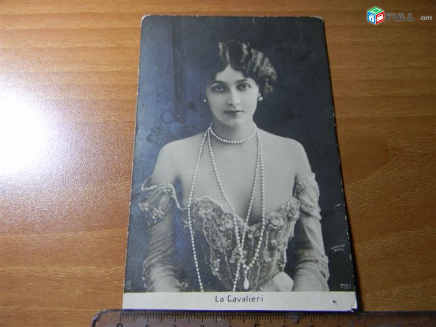 открытка.	La Cavalieri (Ла Кавальери), 	издатель:Reutlingyr Paris,		чистая,	состояние VF,	