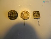 значок.Футбол.	Արծաթյա մրցանակակիր  Արարատ 71(серебряный призер Арарат), 71 ԱՐԱՐԱՏ, 3 разных