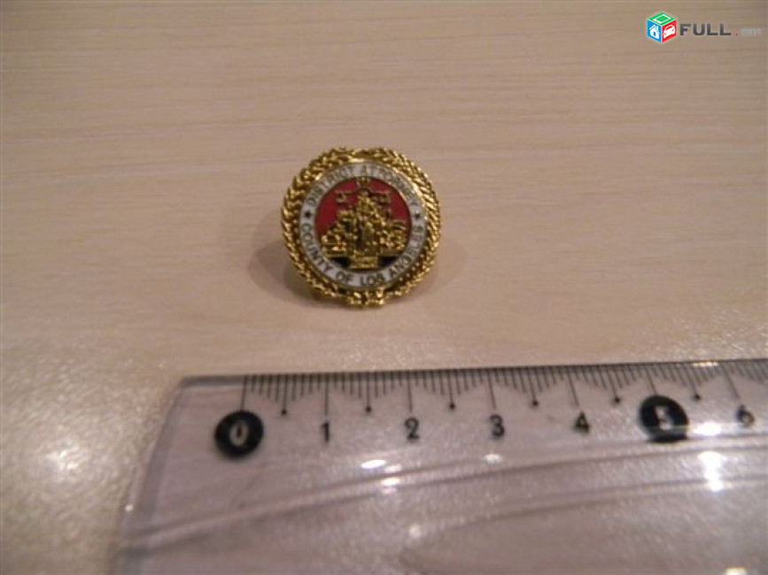 значок.США.DISTRICT ATTORNEY*COUNTY of LOS ANGELES Окружной прокурор графства,