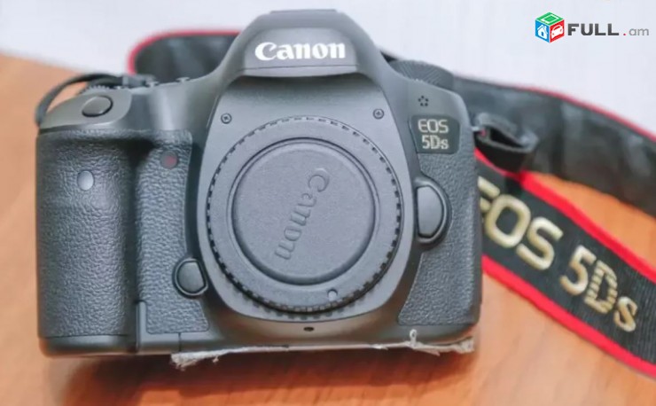 CANON 5DS + 2X LP-E6 BATTERY + 1X LC-E6 CHARGER