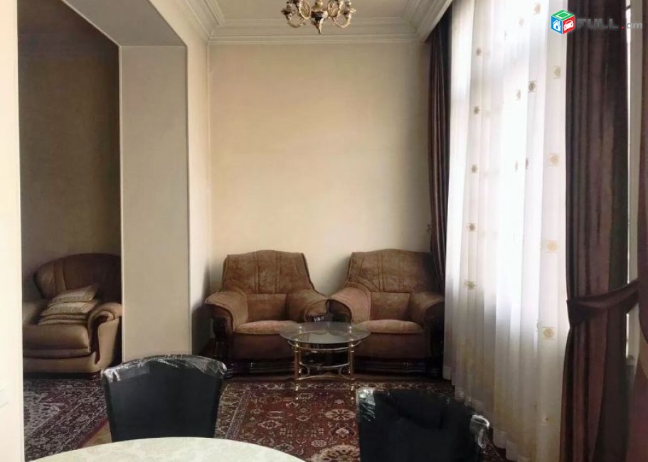 KOD 44721 Բնակարան Կենտրոնում 3 սենյականոց
