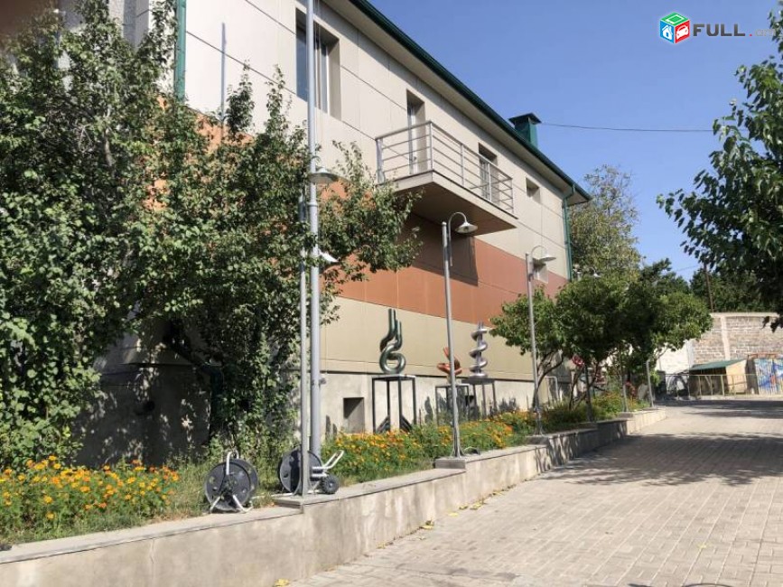 KOD 44786 Առանձնատուն  2 հարկանի նոր վերանորոգված