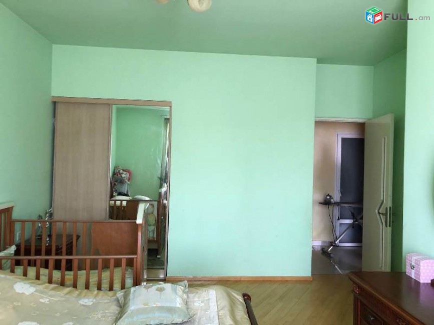 KOD 44811 Բնակարան Կենտրոնում 4  սենյականոց /DUPLEX/ բնակարան