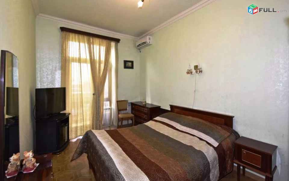 KOD 44957 Բնակարան Կենտրոնում 3 սենյականոց
