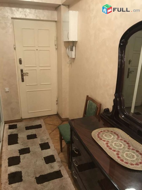 KOD 40347 Բնակարան Կենտրոնում 3 սենյականոց