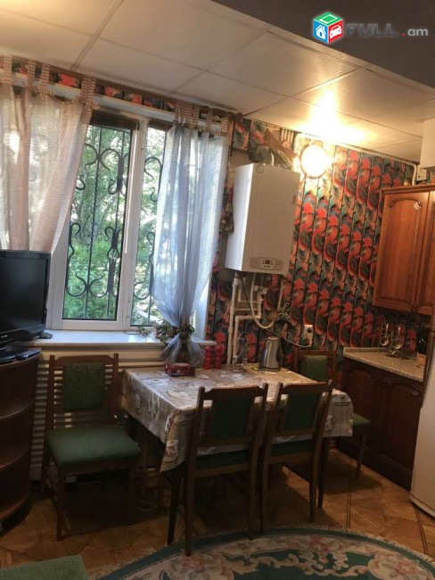 KOD 40347 Բնակարան Կենտրոնում 3 սենյականոց