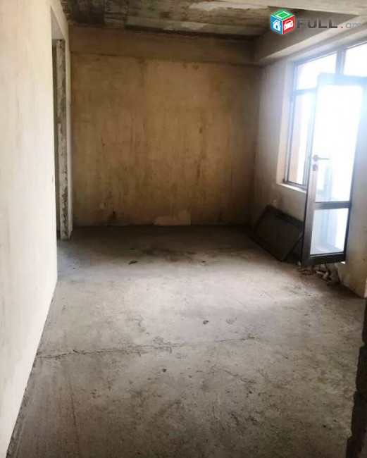 KOD 45209 Բնակարան Կենտրոնում 4 սենյականոց