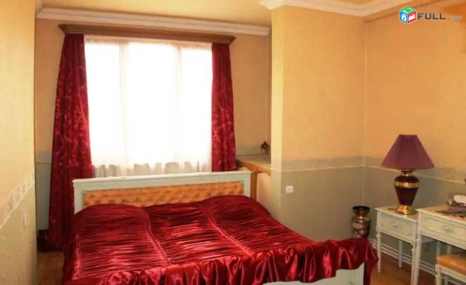 KOD 45220 Բնակարան Կենտրոնում 4 սենյականոց